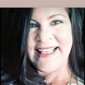 Meet your Posher, Jen